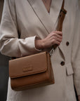 CC Clutch - Cognac