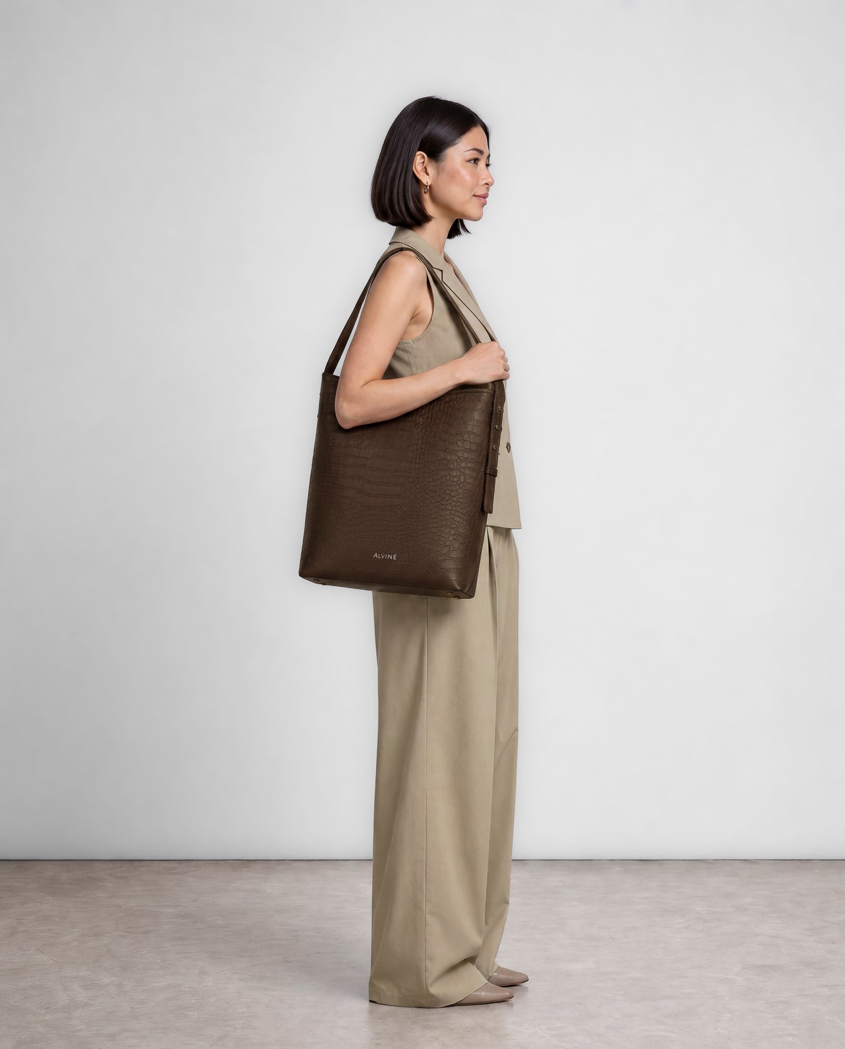 Signature Tote - Espresso Croc